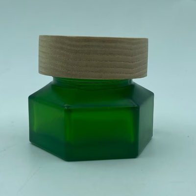 化粧品のボトル 包装 50g 木の仕上げとエメラルドクリームボトル プラスチックキャップクリームボトル