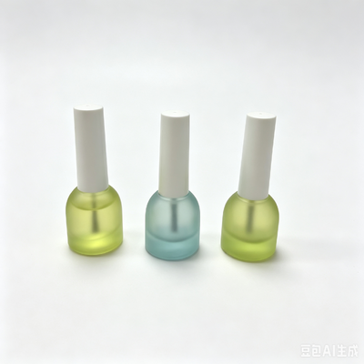 マットガラスネイルポリッシュソリューションボトル（ねじ込みキャップ、ロゴ印刷付き）5ml プロクリアブラシパッケージ