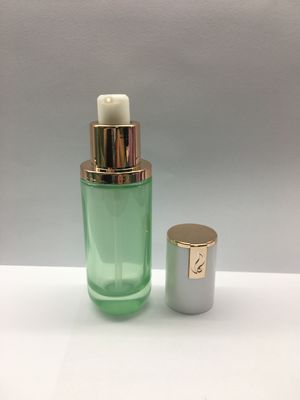 ガラスのクリームボトル